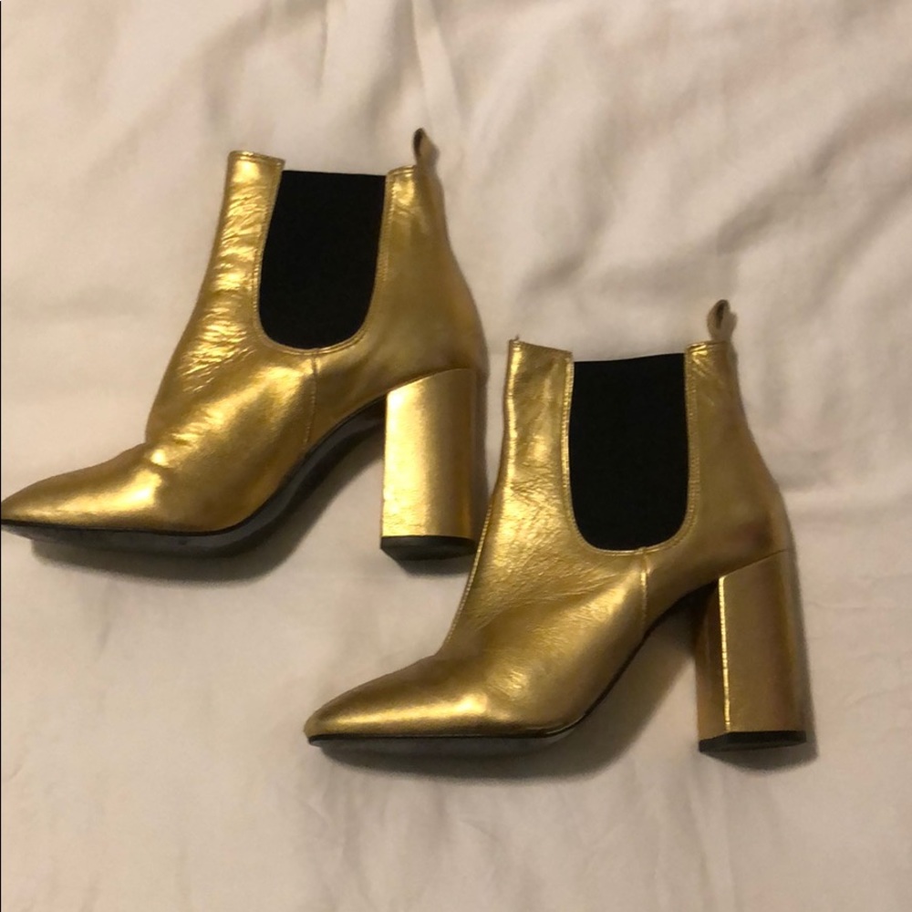 Gold Topshop Chelsea boots, barely worn, sz 38